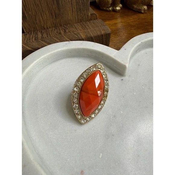 Gold Tone Orange Marquise Resin Rhinestone Leaf Engraved Statement Ring Size 7.5 - Picture 6 of 10